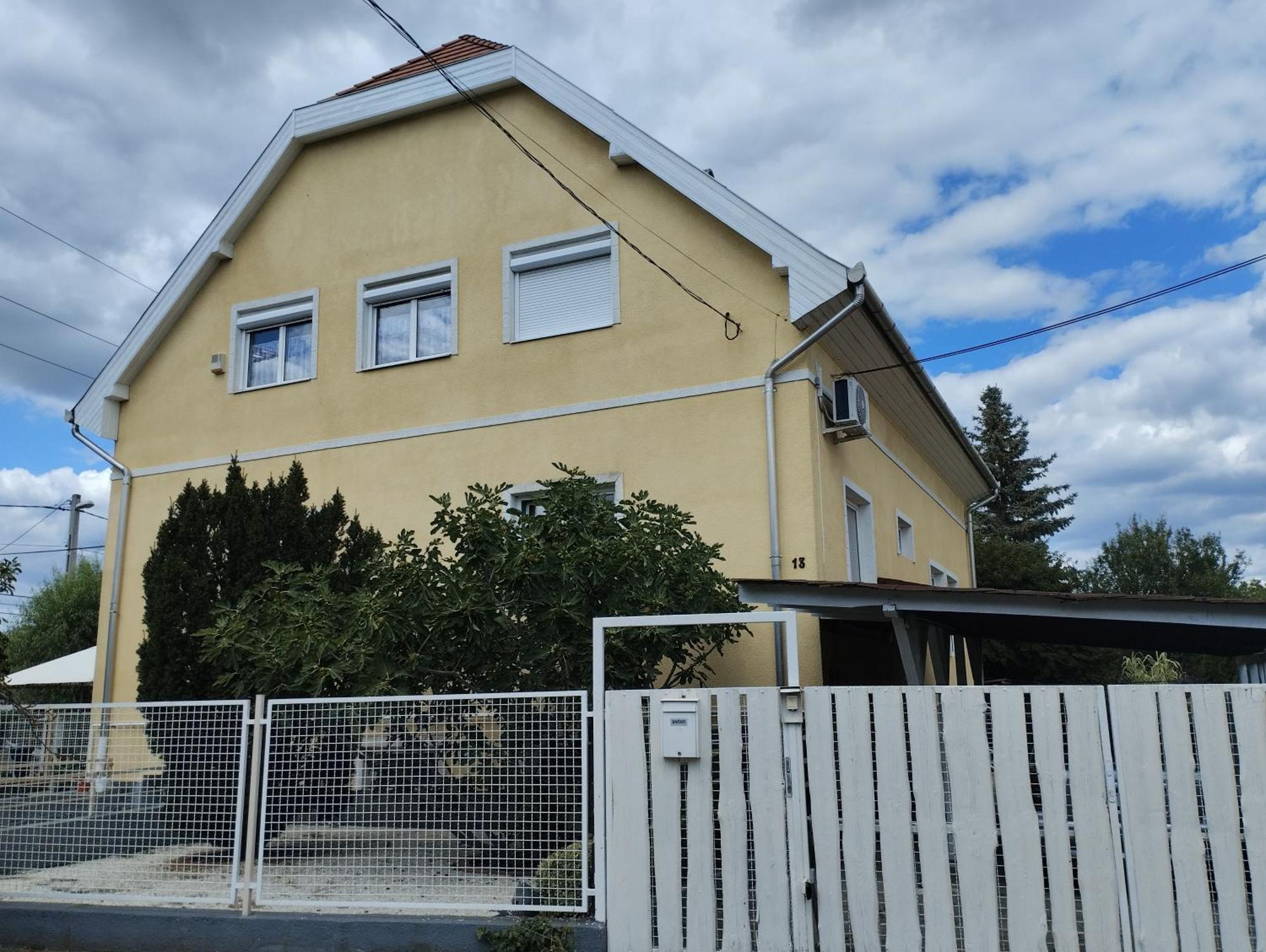 Mark's House Homestay szállás